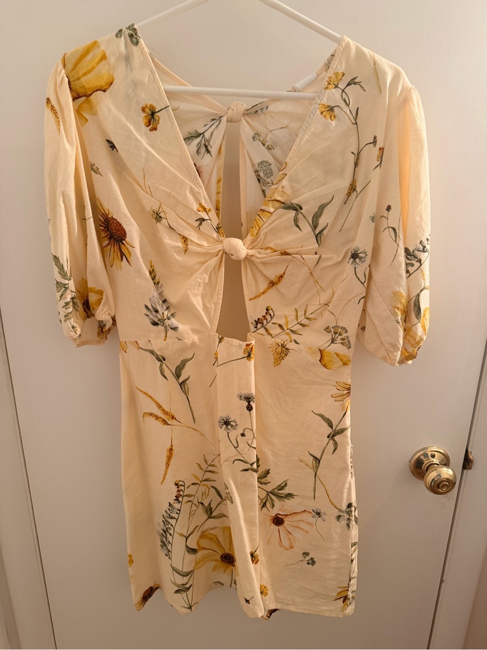 H&M Yellow Cream Floral Tie-Back Mini Dress